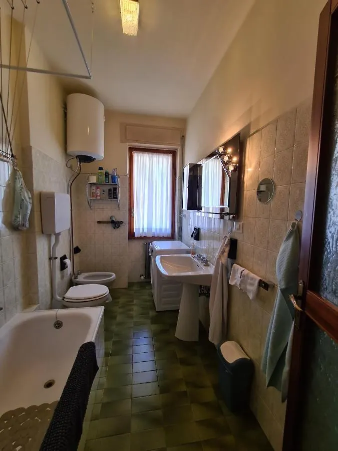 Casa Dell Amore 3 Sanremo 0*,