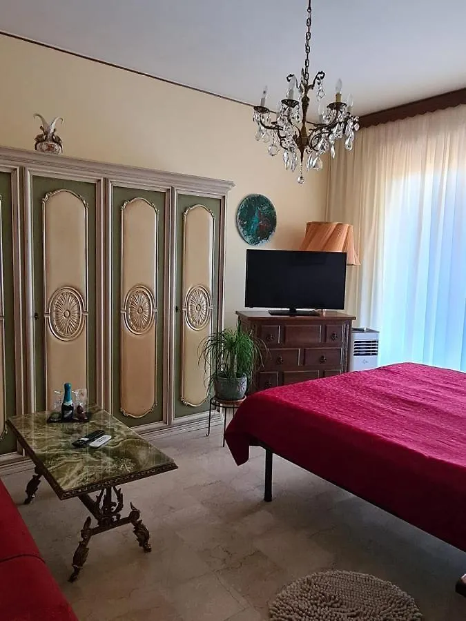 Casa Dell Amore 3 Sanremo Italy